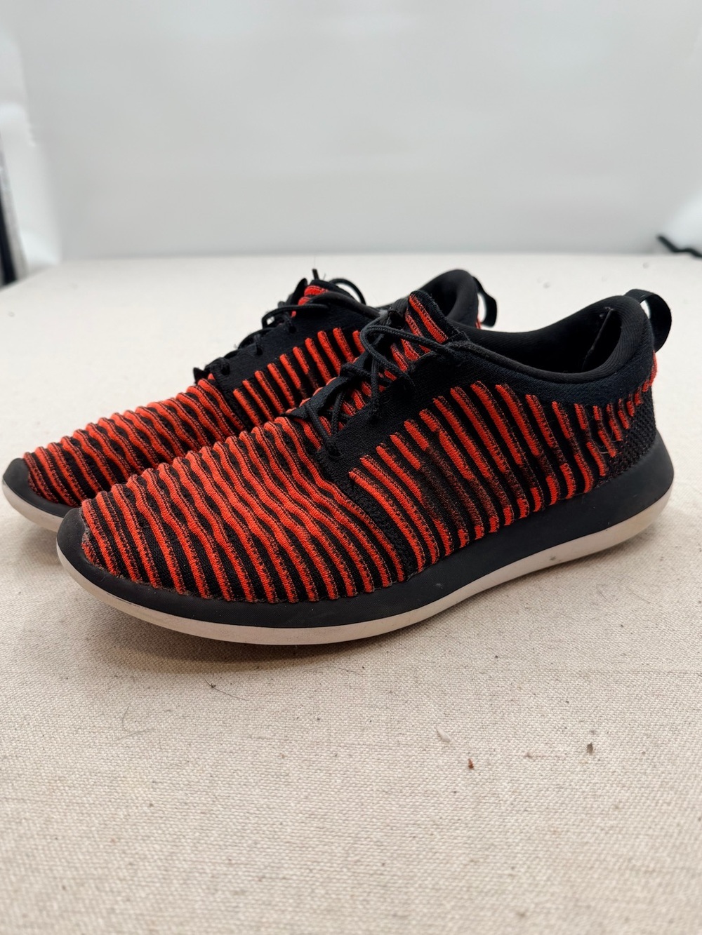 The Nike Roshe Two Flyknit Sneaker- 10